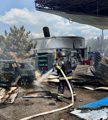 Оккупанты атаковали АЗС в Харькове, погиб человек