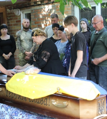 «Він ніколи не жалівся»: волиняни попрощалися із захисником Михайлом Присяжнюком