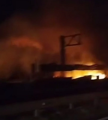 На тлі вибухів на трасі Київ - Чоп перекрили рух з 15 по 32 км