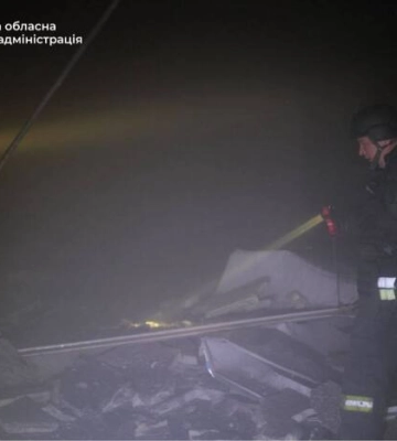 Рашисти атакували продовольчі склади в Запоріжжі