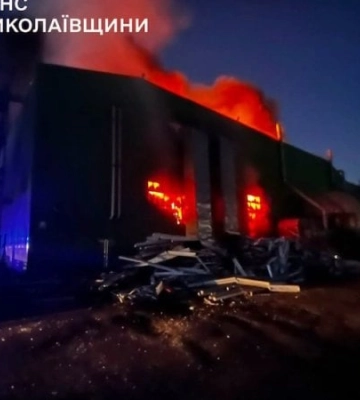 Ворог вдарив по енергетиці та господарському магазину в Миколаївській області