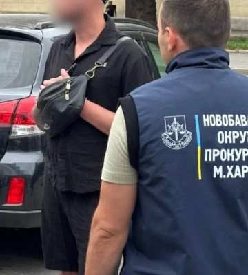 В Харькове за решетку отправили бывшего сотрудника ТЦК, который вымогал 4500 долларов