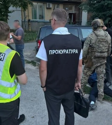 $6300 и $4000 за выезд за границу: две схемы переправки мужчин провалились