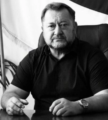 Одним із перших приїхав на місце атаки РФ на Київщину: загинув голова Дмитрівської громади Тарас Дідич. ФОТО