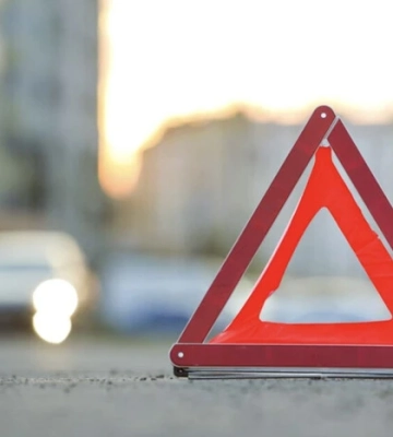 На Львівщині поліцейський на BMW на смерть збив велосипедиста