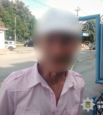 На Хмельниччині 69-річного чоловіка засуджено за домашнє насильство щодо старшої сестри