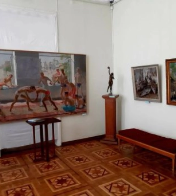 У Миколаєві проведуть екскурсію виставкою «Світ без війни»