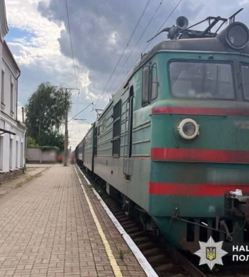 На Житомирщині літній чоловік трагічно загинув під колесами вантажного потягу