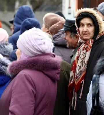 Фокус на бідності. Чому українські соціальні виплати опустилися нижче глобального порогу Світового банку