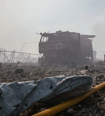 СБУ розслідує удар РФ по складах у селі Мила за двома статтями ККУ