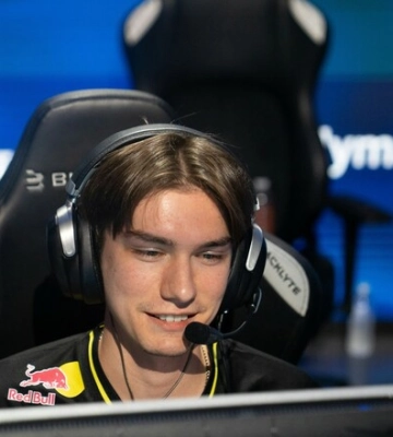 NAVI – G2. BLAST Open Porto. Группа A. Смотреть онлайн. LIVE трансляция
