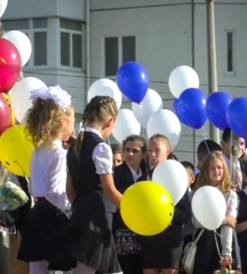 В школах аннексированного Крыма начнется очное обучение: сухпайки, уроки по 30 минут и усиленная милитаризация