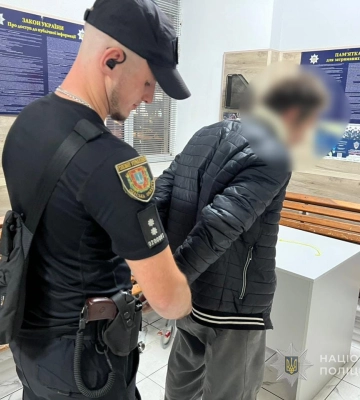 Обрано запобіжний захід чоловіку, який нападав на жінок у центрі Одеси, - поліція
