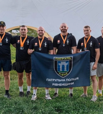 Патрульні Рівного вибороли призові місця на спортивних змаганнях серед ветеранів і військовослужбовців