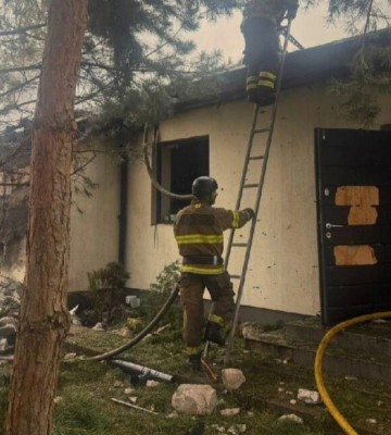Російські дрони поранили двох людей на Київщині