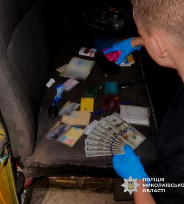 У Миколаєві потрапив у поліцейські кайданки черговий переправник ухилянтів за кордон