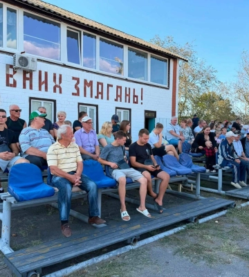 На Полтавщині ветерани та молодь «Ниви» зіграли матч поколінь з мотоболу