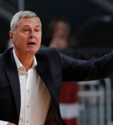Головний тренер збірної України з баскетболу Айнарс Багатскіс: «Проти нас у матчі з Чорногорією буде все»