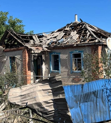 На Донеччині ворог атакував Билбасівку: двоє загиблих, серед яких дитина, є поранений, - прокуратура