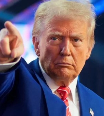 Трамп заявив про відродження автопрому США завдяки тарифам і розкритикував Канаду