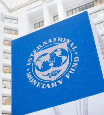 МВФ розпочав переговори з Україною: у центрі уваги економіка та бюджет