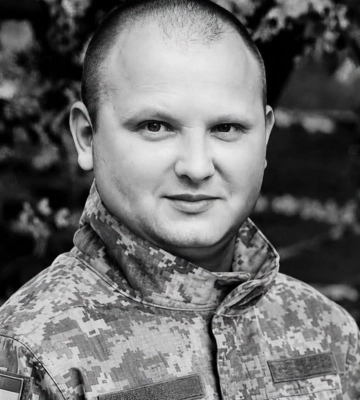Попрощалися з військовим з Черкас, який загинув на Донеччині від дрона‐камікадзе
