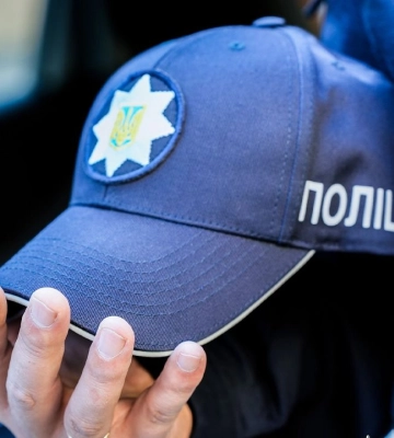 Вибух у будівлі райвідділу поліції у Рівному: загинув поліцейський, є поранені