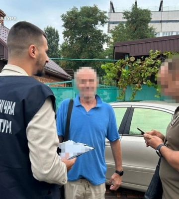 Влаштував «на роботу» 20 людей під час простою: посадовець КП у Кривому Розі підозрюється у розтраті ₴3,6 млн