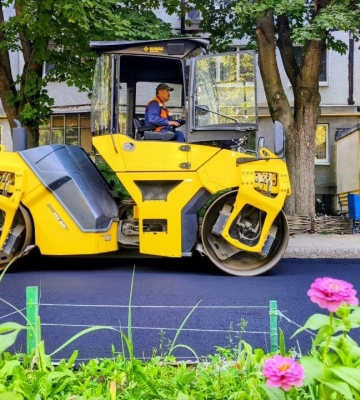 У Харкові триває ремонт дворів багатоповерхівок: де проводять роботи