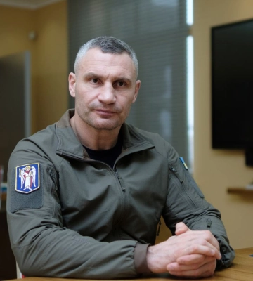 Київ може змінити роботу метро під час тривог та послабити комендантську годину, але є умова
