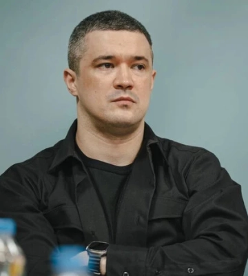 Ексміністр оборони Федоров отримав бронювання через благодійний фонд