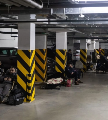 В Киеве предложили построить подземные паркинги-укрытия возле метро