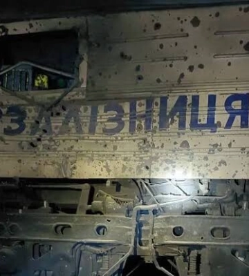 Росія прицільно атакувала балістикою обʼєкти Укрзалізниці: є жертви й багато руйнувань