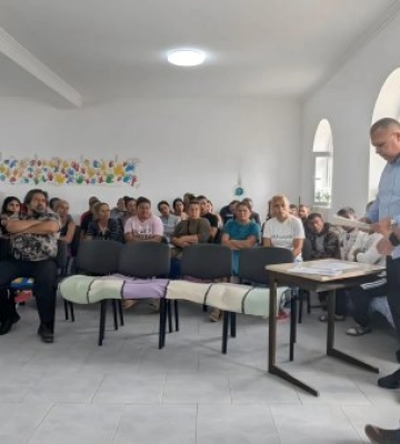 Робочі вакансії, курси та ваучери: як ромській громаді на Закарпатті допомагали знайти шлях до працевлаштування