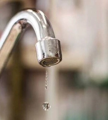 Вода - на паузі до завтра: адреси відключень у Дніпрі