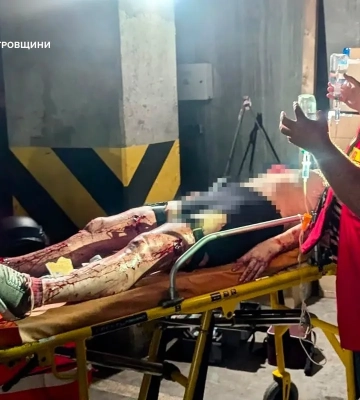 Унаслідок удару росіян по ТЦ у Кривому Розі загинуло 14 людей