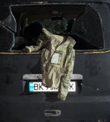 Ночной погром в Луцке: толпа атаковала военных ТЦК, разбила спецавтомобиль и украла технику