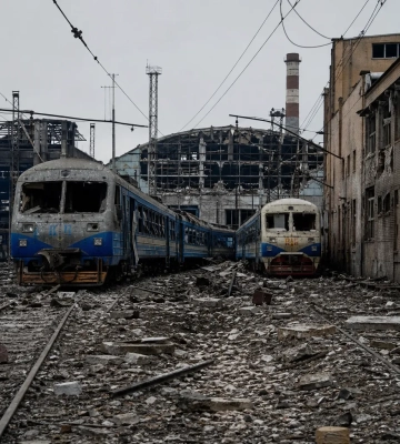 Росія вдарила по Борисполю: пошкоджені будинки та підприємства, загинули люди
