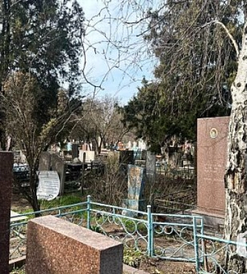 Житель Криворожья украл с кладбища металлическую конструкцию, чтобы сдать на металлолом
