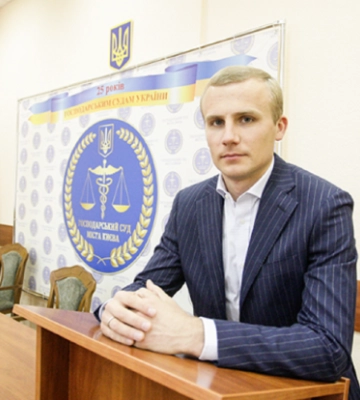 Политолог призвал НАБУ проверить судью Хозяйственного суда Романа Бойко в рамках операции "Фемида"