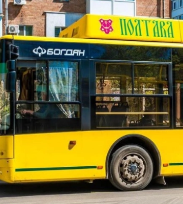 У Полтаві тимчасово призупинили рух тролейбусів на двох вулицях