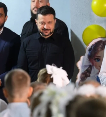 Русскіє – просто ко*ч*ні, – Зеленський про спроби ворога зірвати початок навчального року