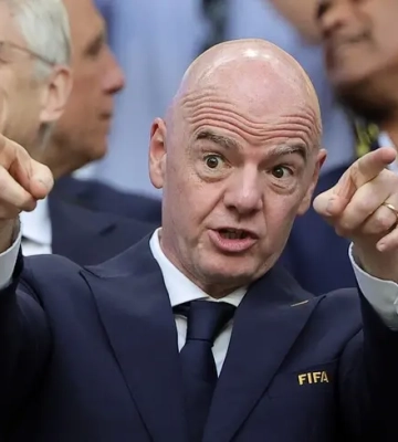 ФІФА витратила велику суму грошей на поліпшення іміджу Інфантіно