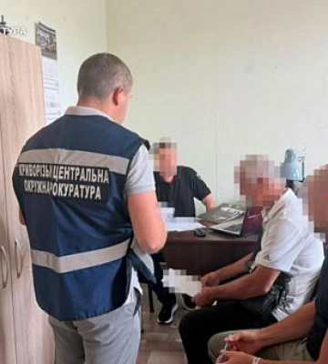 Ввозил и продавал элитные авто под видом помощи ВСУ: будут судить криворожанина