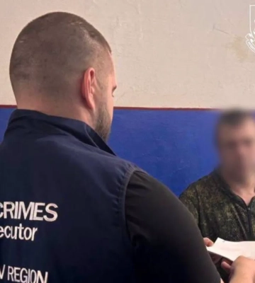 Суд розгляне справу двох російських військових, які 36 діб утримували цивільного у погребі на Харківщині