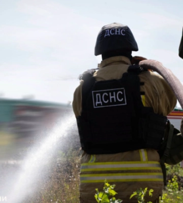 У Полтаві загасили пожежі після атаки РФ, кількість постраждалих зросла до п'яти