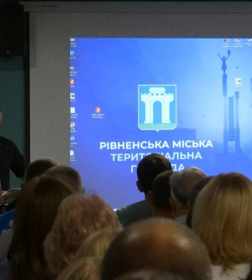 Звіт «для своїх»: як в.о. мера Рівного Шакирзян підбивав підсумки півріччя (ВІДЕО)