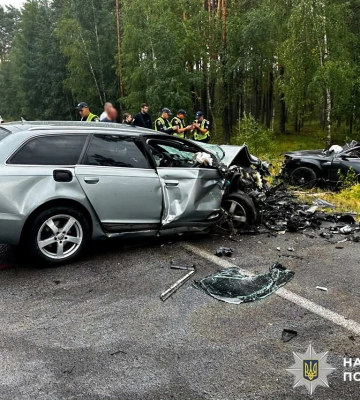 На Рівненщині 21-річна водійка загинула у ДТП, яку спровокувала сама