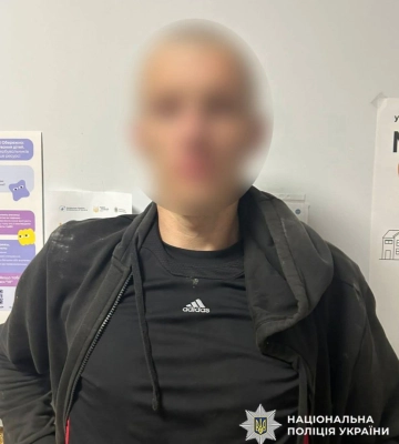 У Хмельницькому затримано рецидивіста, який вдарив людину ножем у живіт