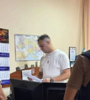Зняв військову техніку для Facebook: жителеві Закарпаття загрожує до 5 років в'язниці
